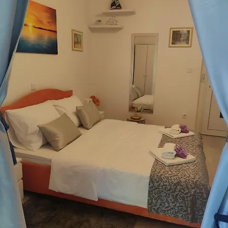 Porat 2 With Private Terrace *